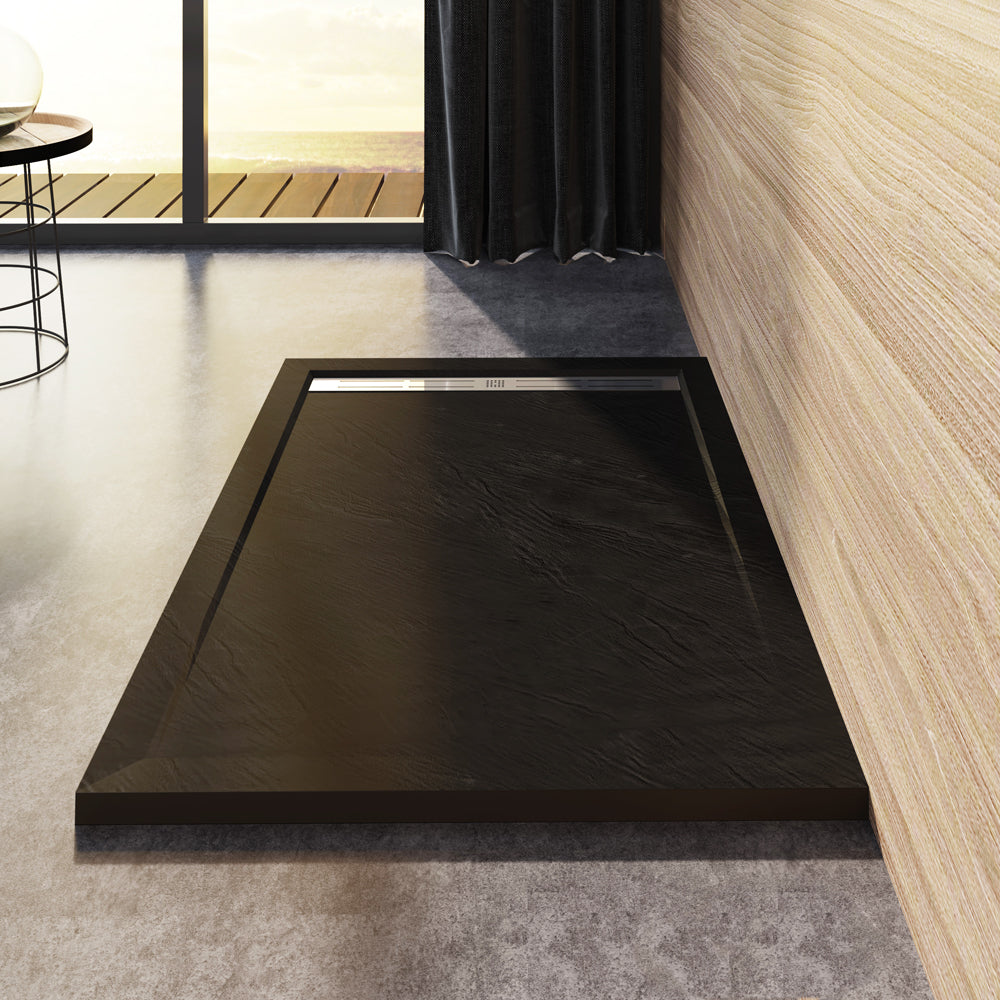 Receveur de douche noir en résine avec grille rectangulaire en inox