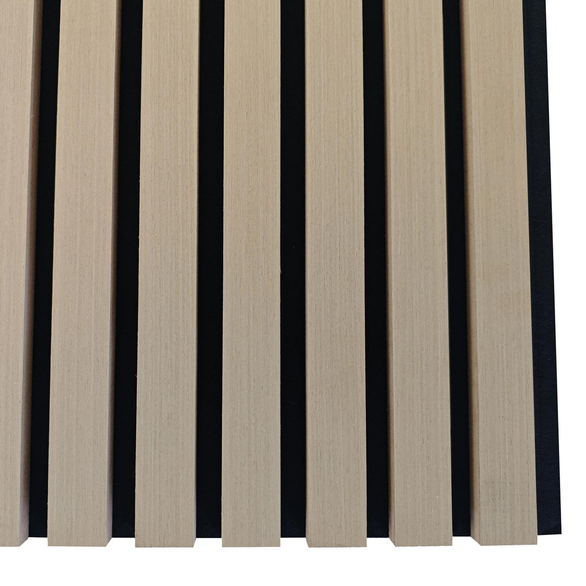 Panneaux acoustique décoratif tasseaux bois finition chêne clair absoption sonore NRC 0,7