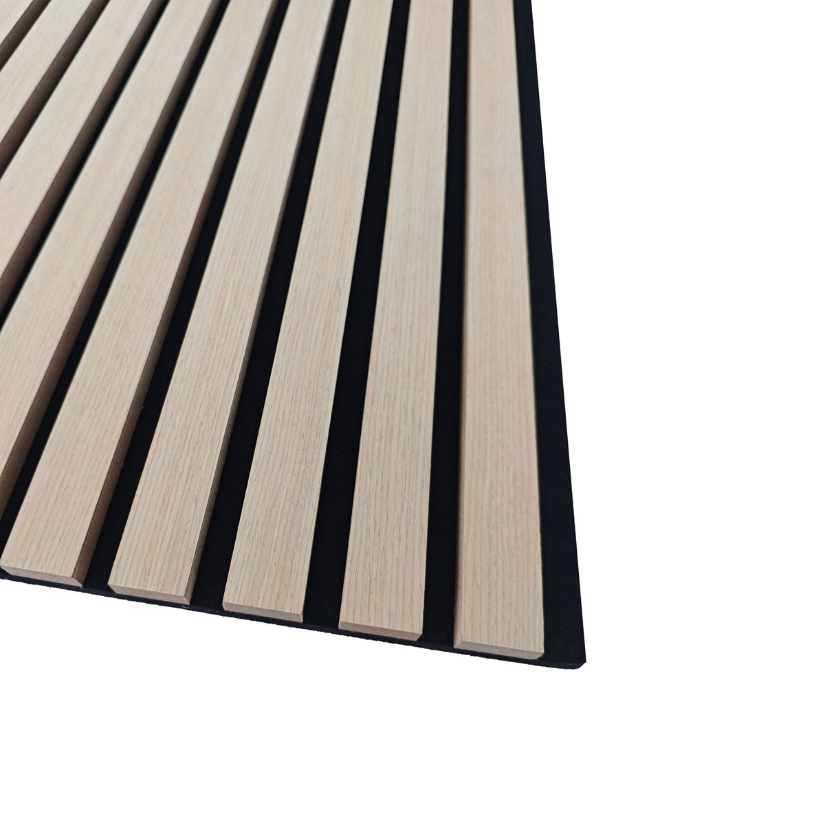Panneaux acoustique décoratif tasseaux bois finition chêne naturel absoption sonore NRC 0,7