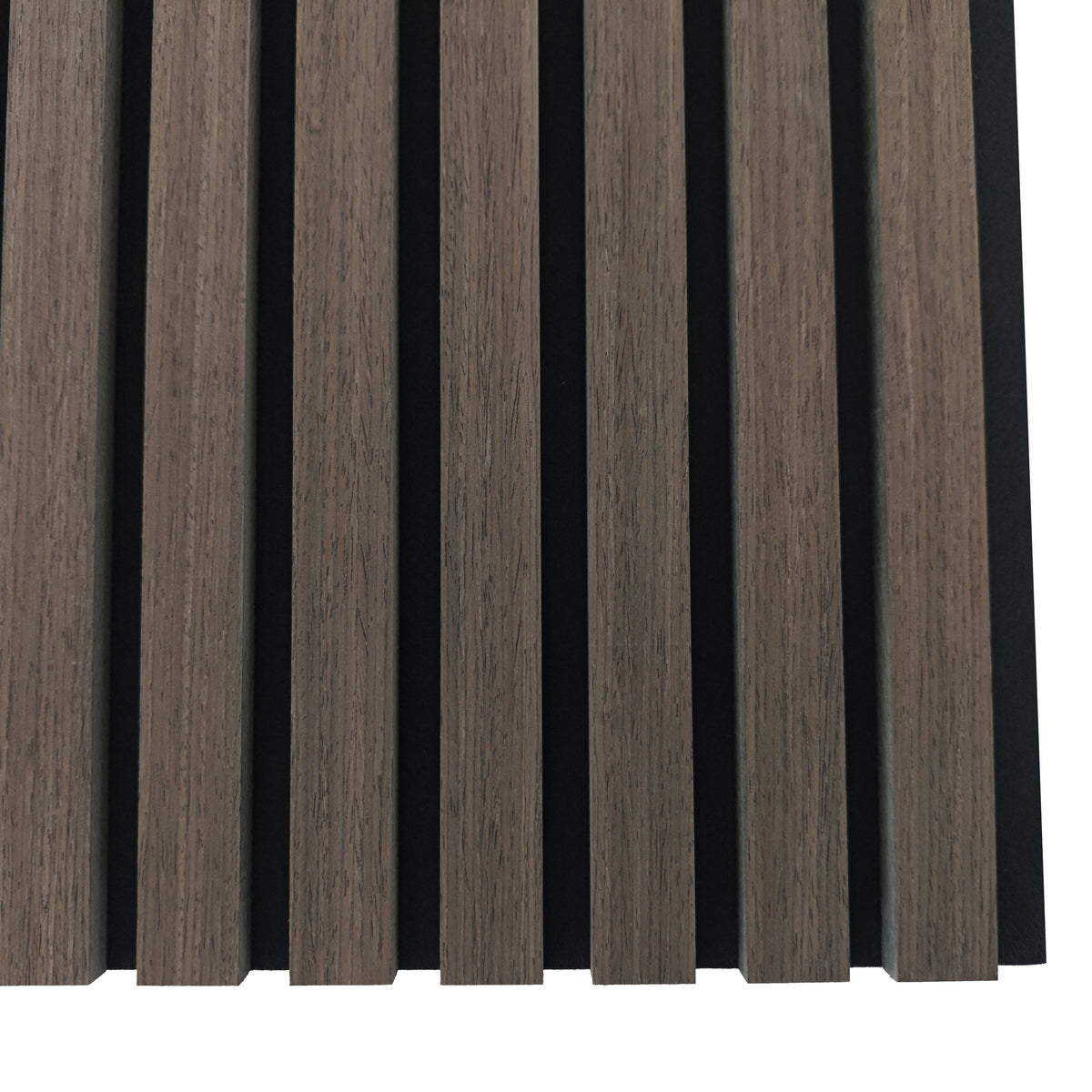 Panneaux acoustiques décoratifs à tasseaux bois, finition noyer, absorption sonore NRC 0,7